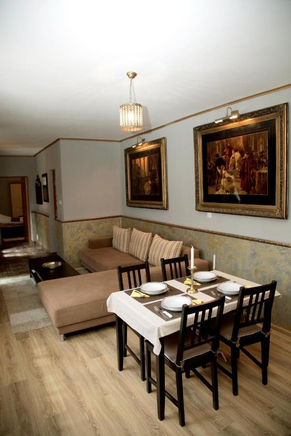 Vintage Apartment - Central 2BDR Sighişoara Extérieur photo